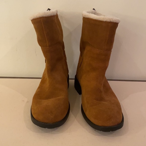 Cole Haan Quiana Bootie (Waterproof) - Picture 4 of 9